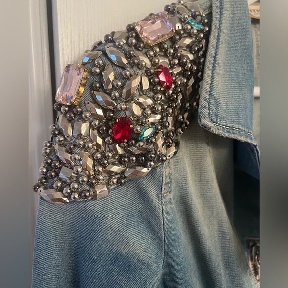 Met jeans jackets - Picture 2 of 5